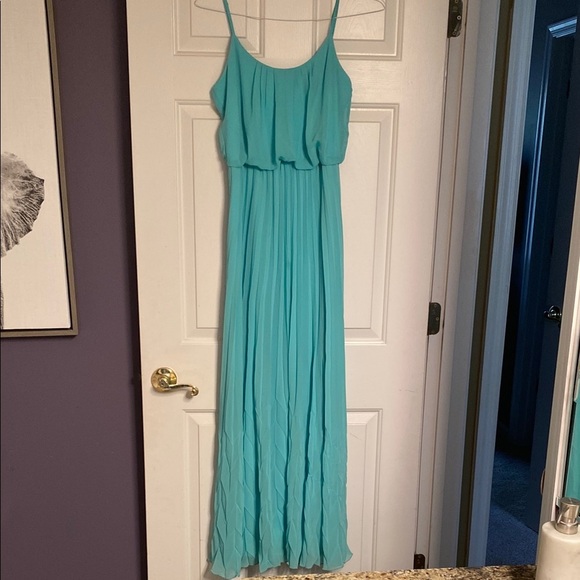Elegant Teal Maxi Dress - Picture 1 of 5